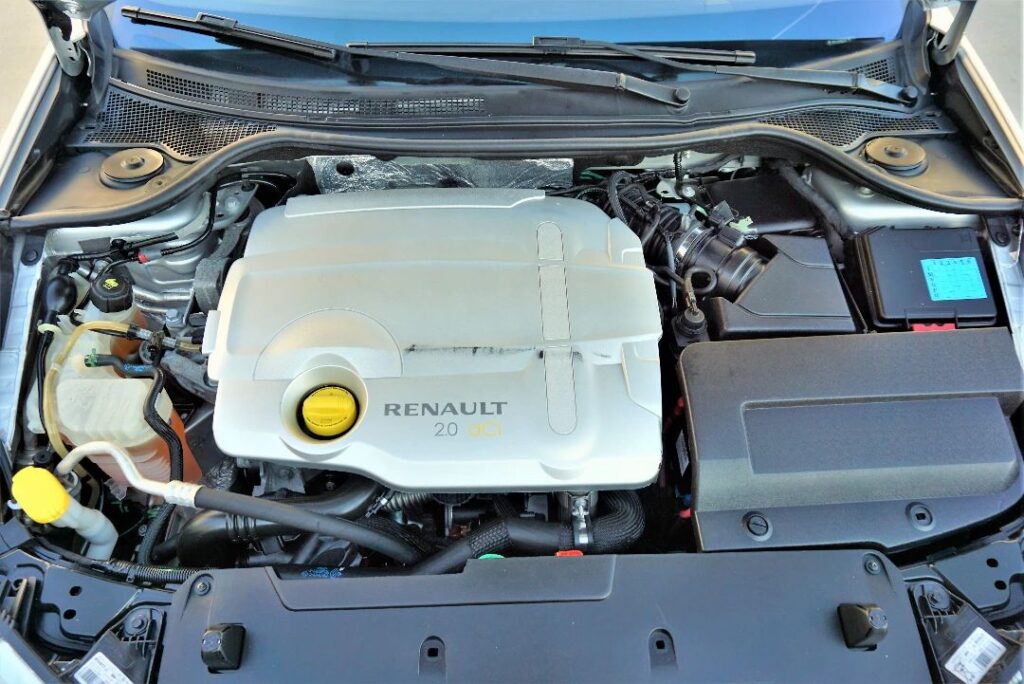 Renault Laguna VER-GRANDTOUR-2-0-DCI-FAP