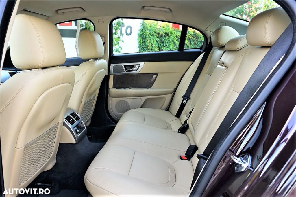 ***  2014 Jaguar XF 2.2 D Luxury Automata 200 Cai Euro 5 IMPECABILA !!!