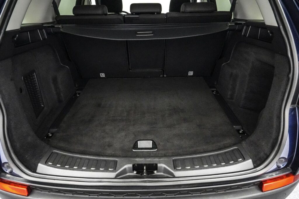 Land-rover Discovery-sport