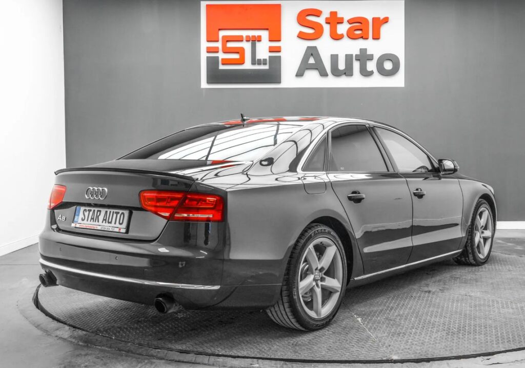 Audi A8