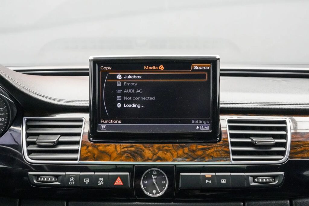 Audi A8