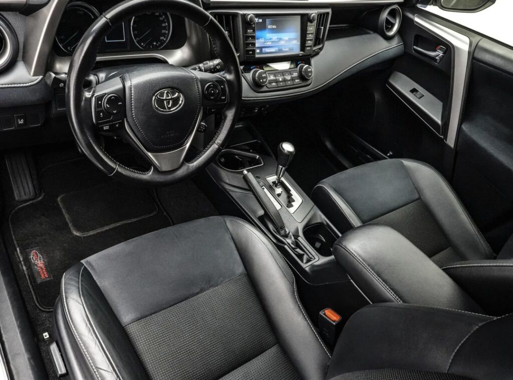 Toyota Rav-4