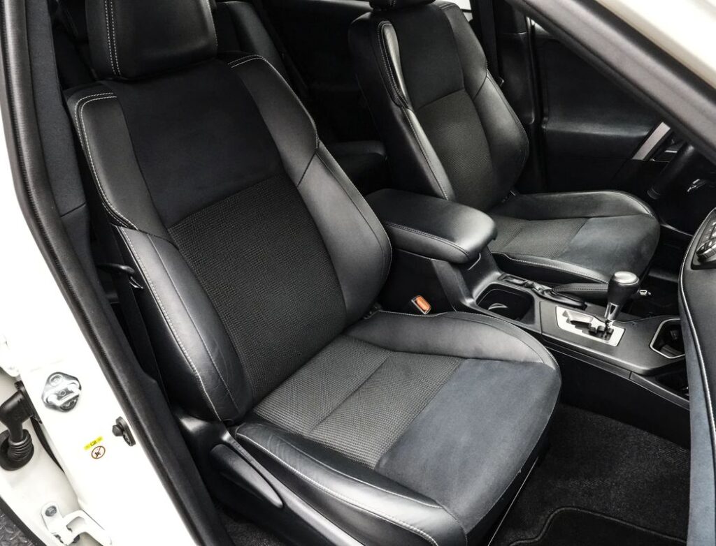 Toyota Rav-4