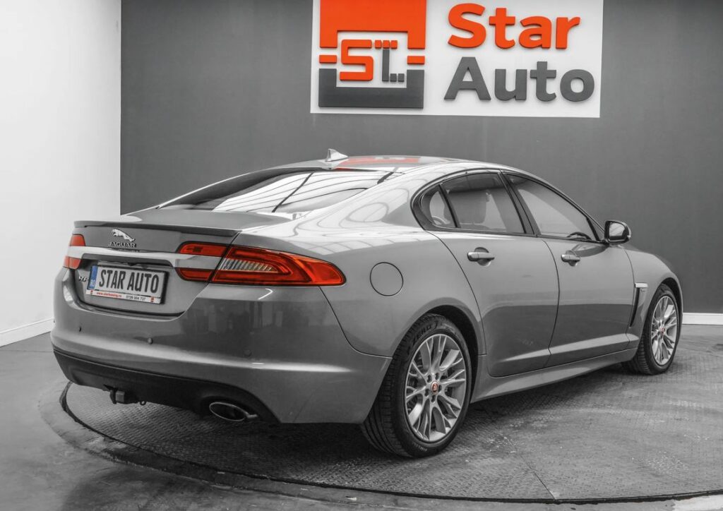 Jaguar Xf