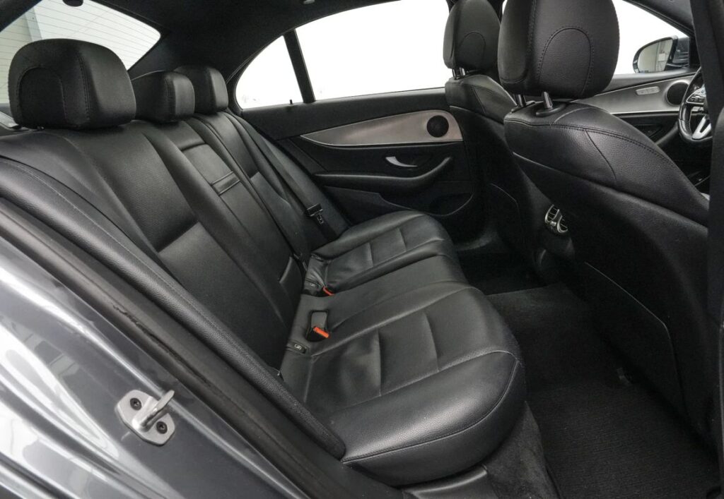 Mercedes-benz E