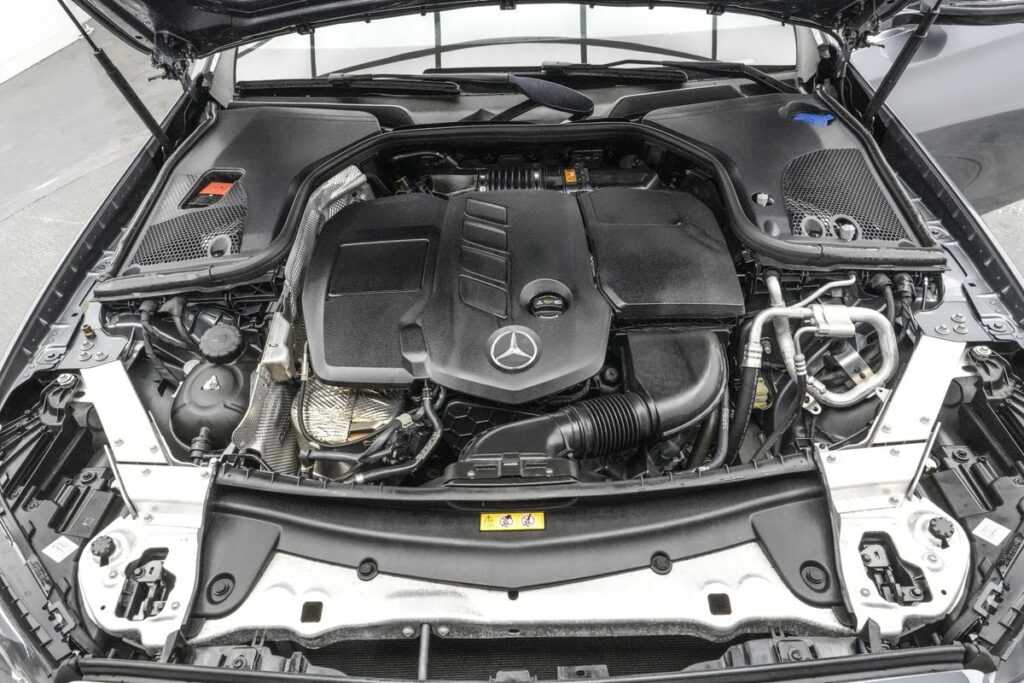 Mercedes-benz E