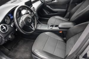 Mercedes-benz Cla-200