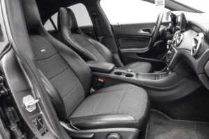 Mercedes-benz Cla-200