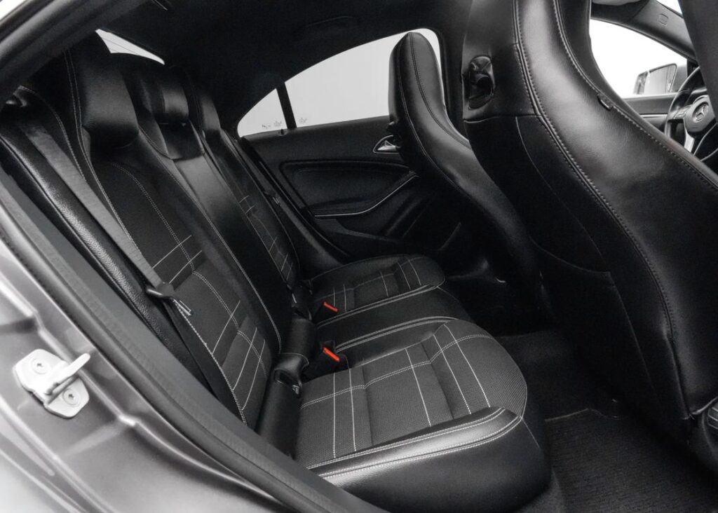 Mercedes-benz Cla-200