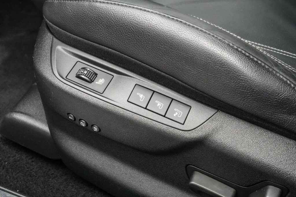 Ds-automobiles Dsa-ds5