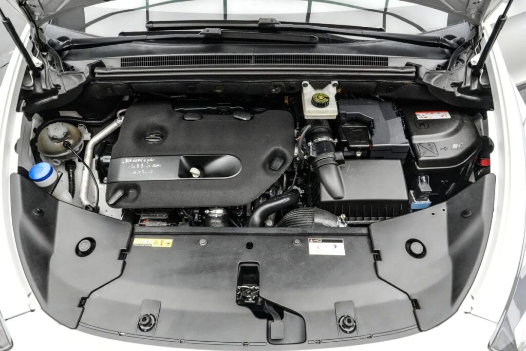 Ds-automobiles Dsa-ds5