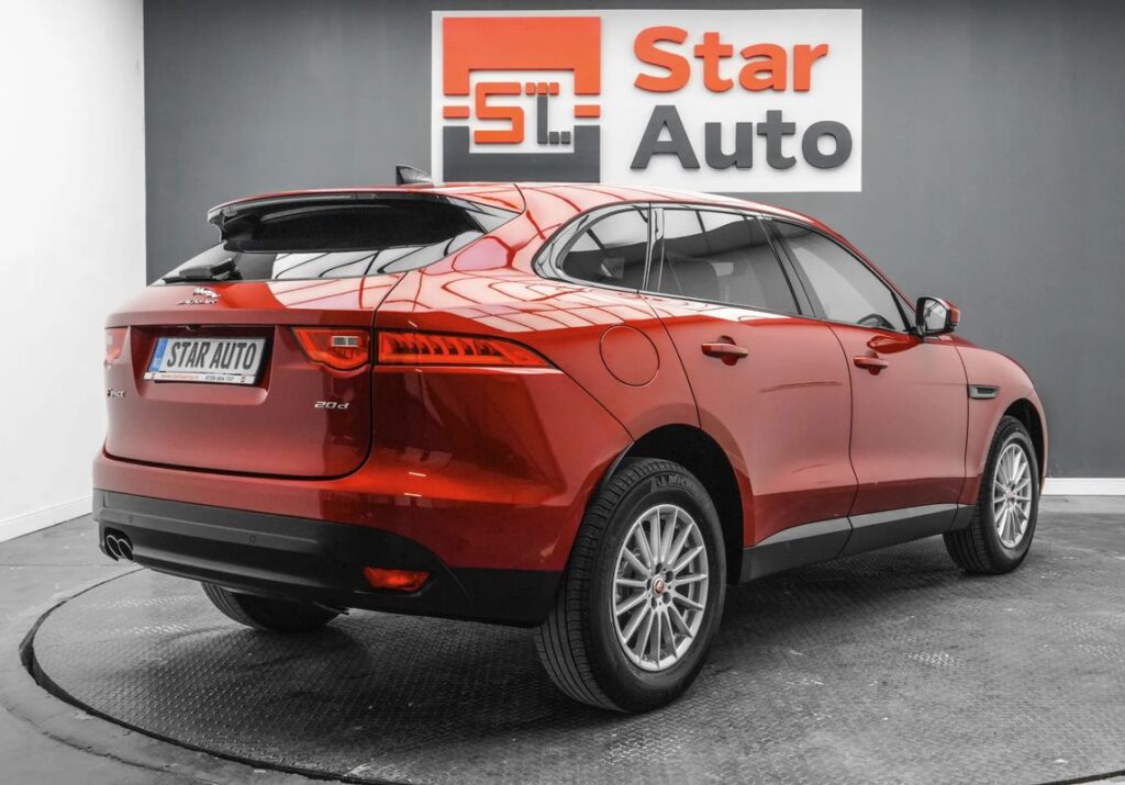 Jaguar F-pace