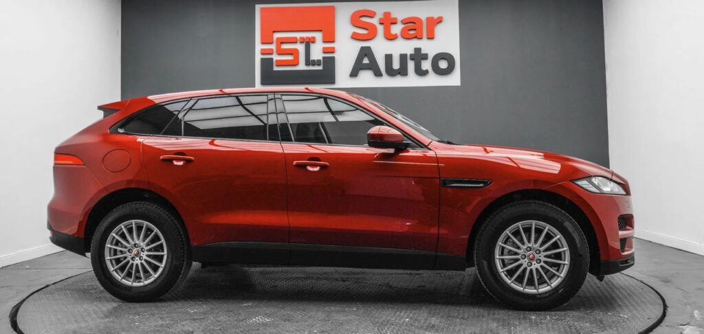 Jaguar F-pace