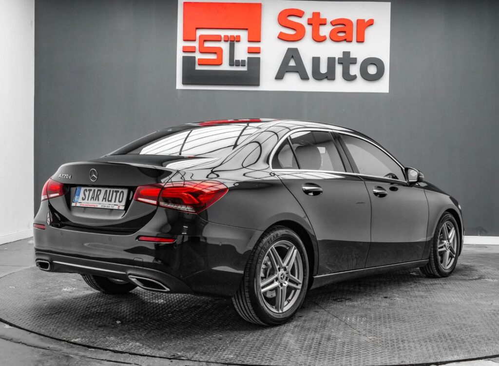 Mercedes-benz A-220