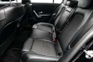 Mercedes-benz A-220