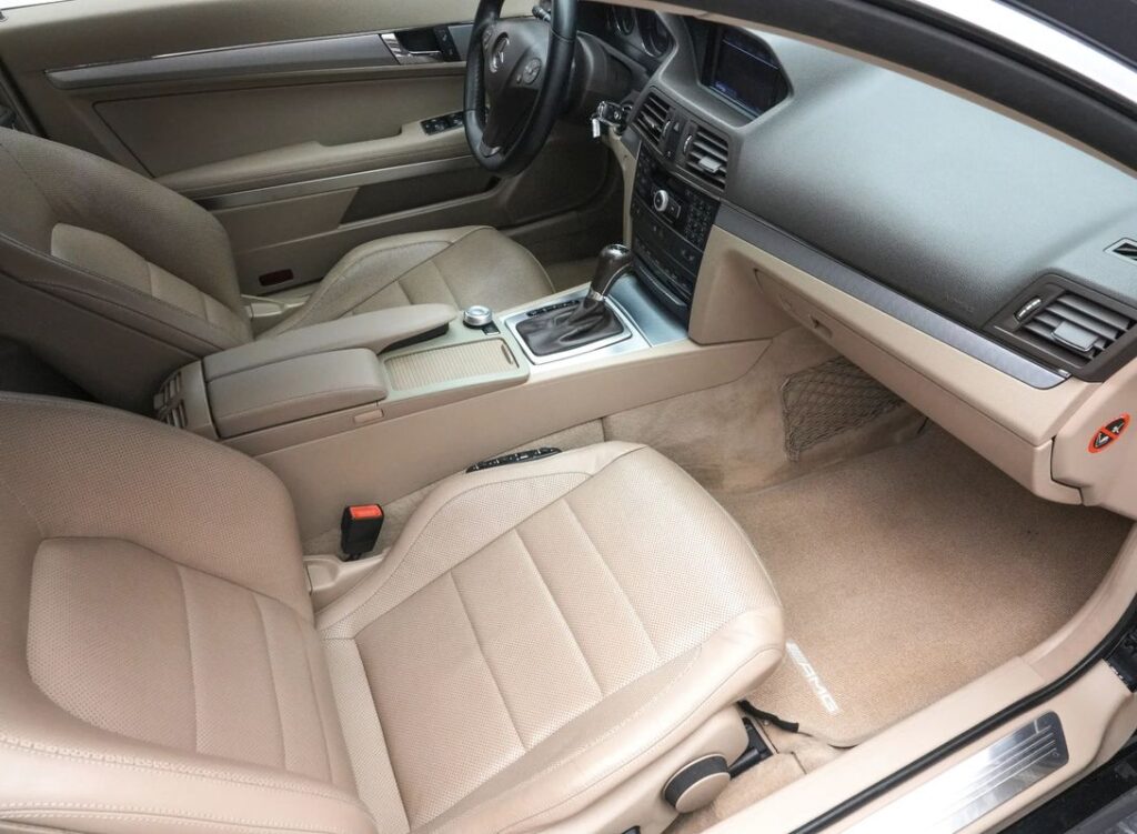 Mercedes-benz E