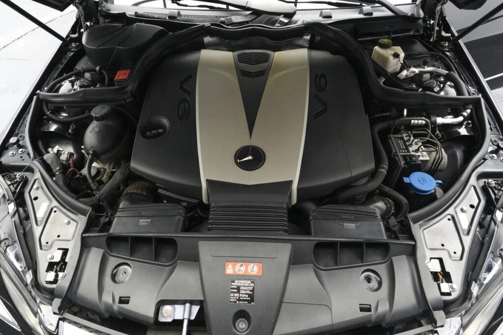 Mercedes-benz E