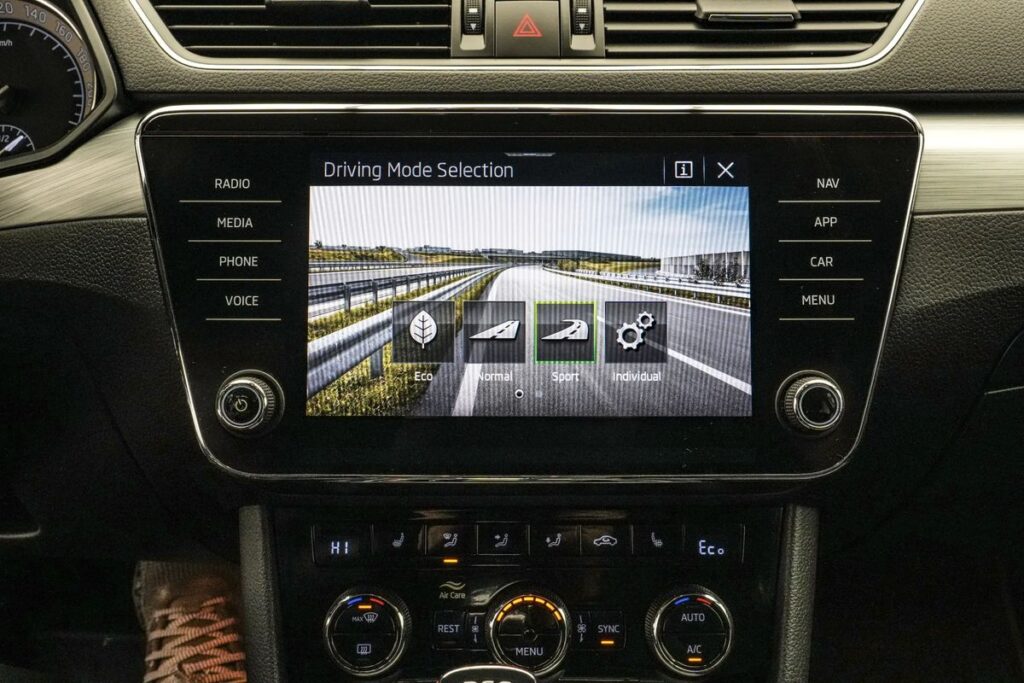 Skoda Superb