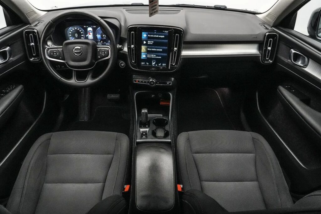 Volvo Xc-40