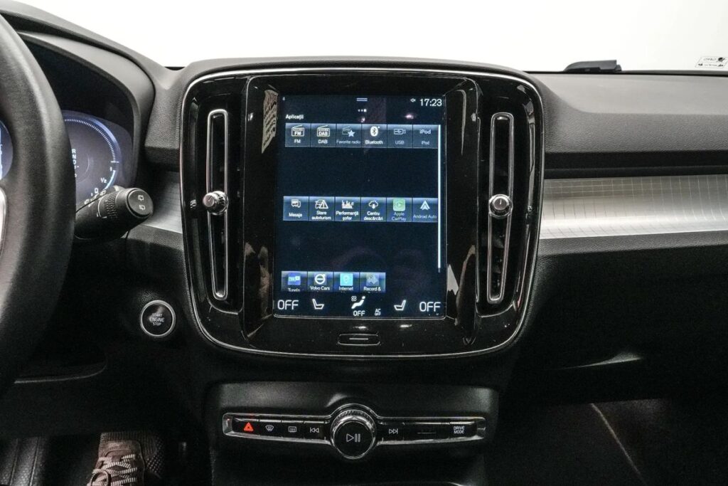 Volvo Xc-40