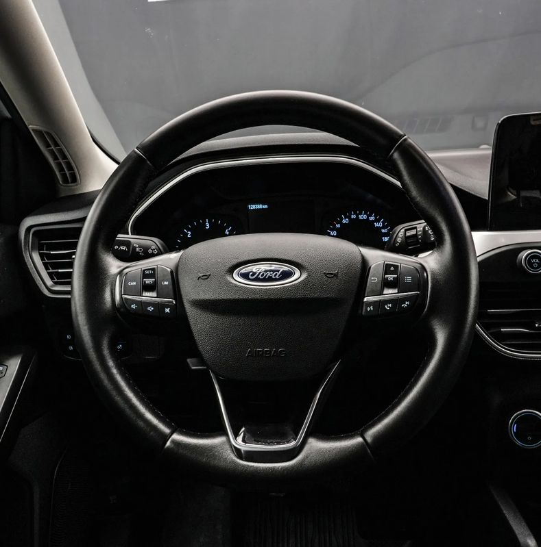 FORD Focus 2021 — imagine 17