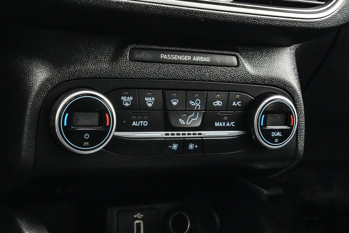 FORD Focus 2021 — imagine 19