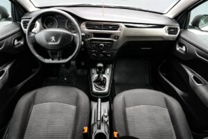 Peugeot 301