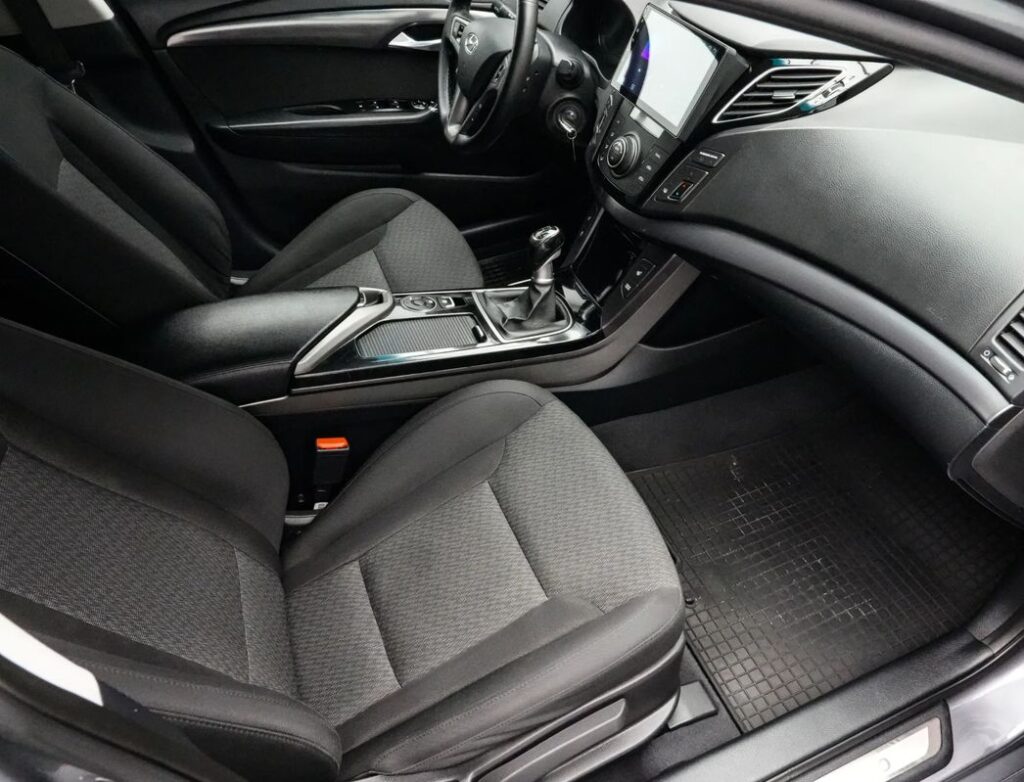 Hyundai I40