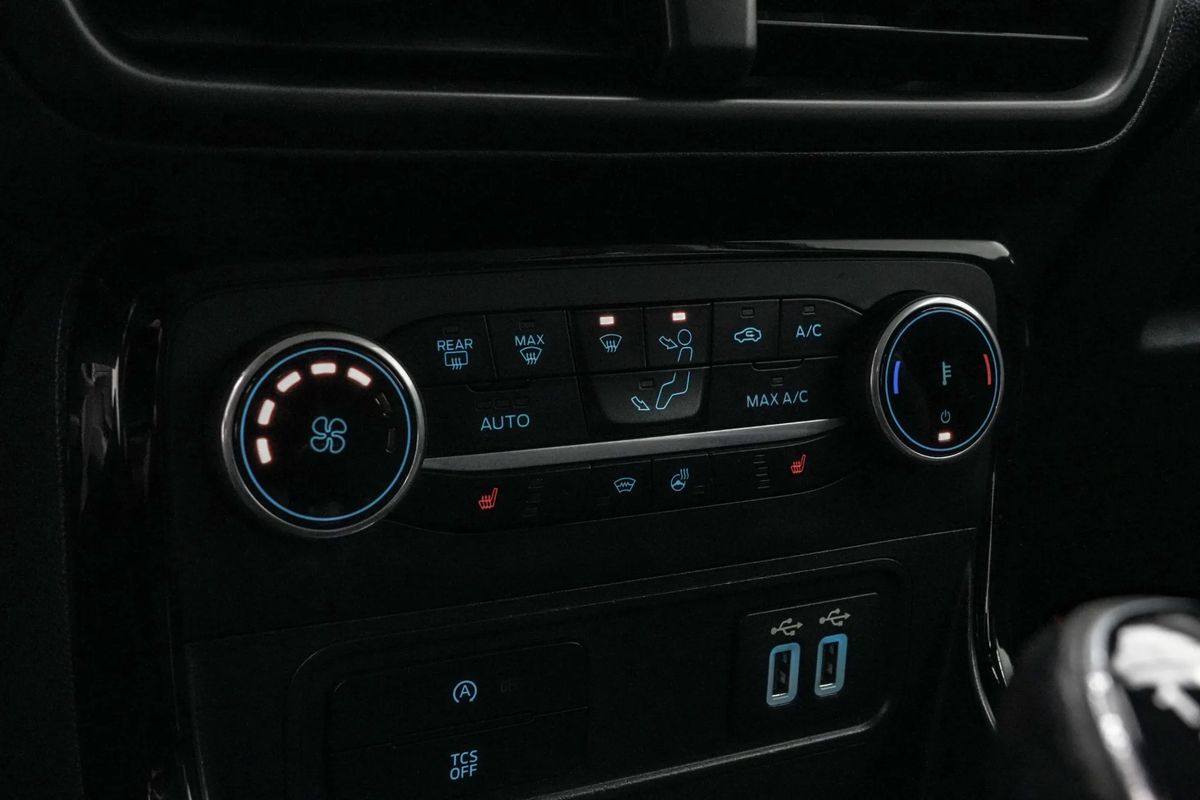 FORD Ecosport 2022 — imagine 18