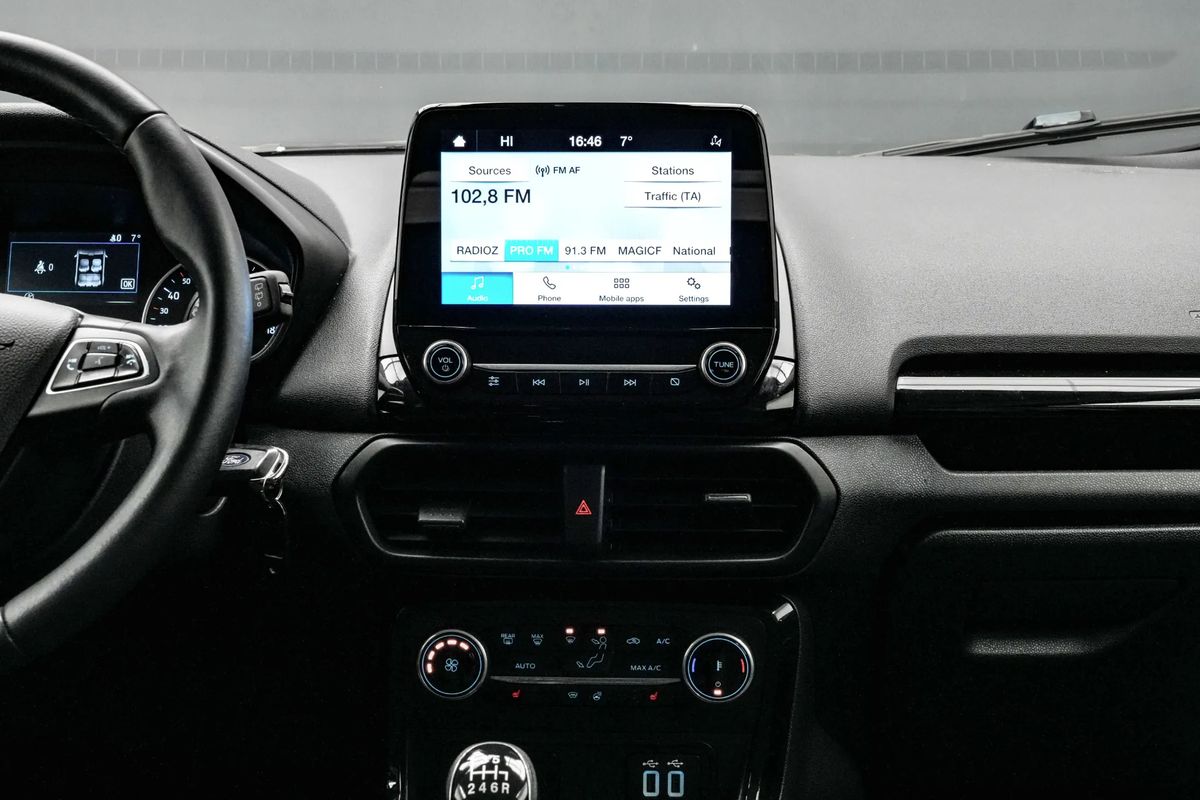 FORD Ecosport 2022 — imagine 19