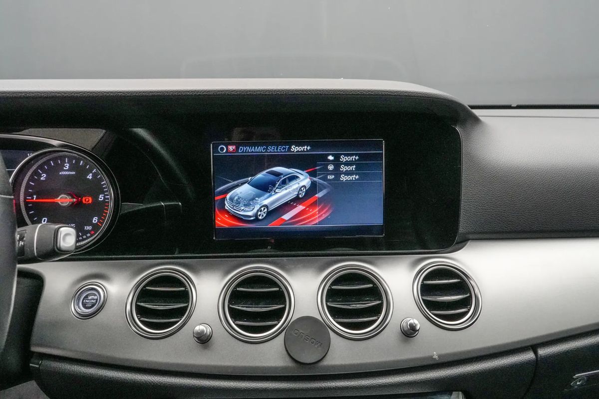 MERCEDES-BENZ Unknown Model 2019 — imagine 20