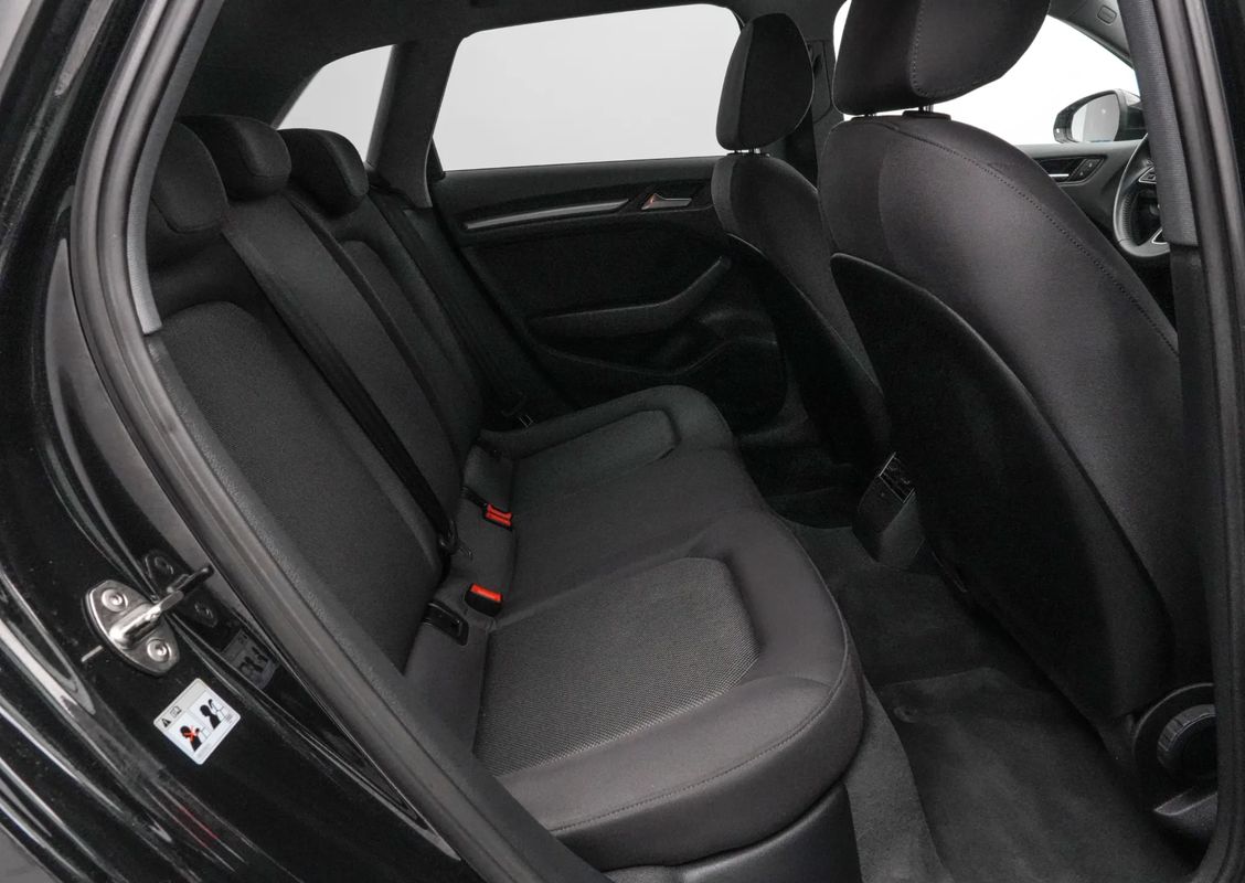 AUDI Unknown Model 2021 — imagine 16