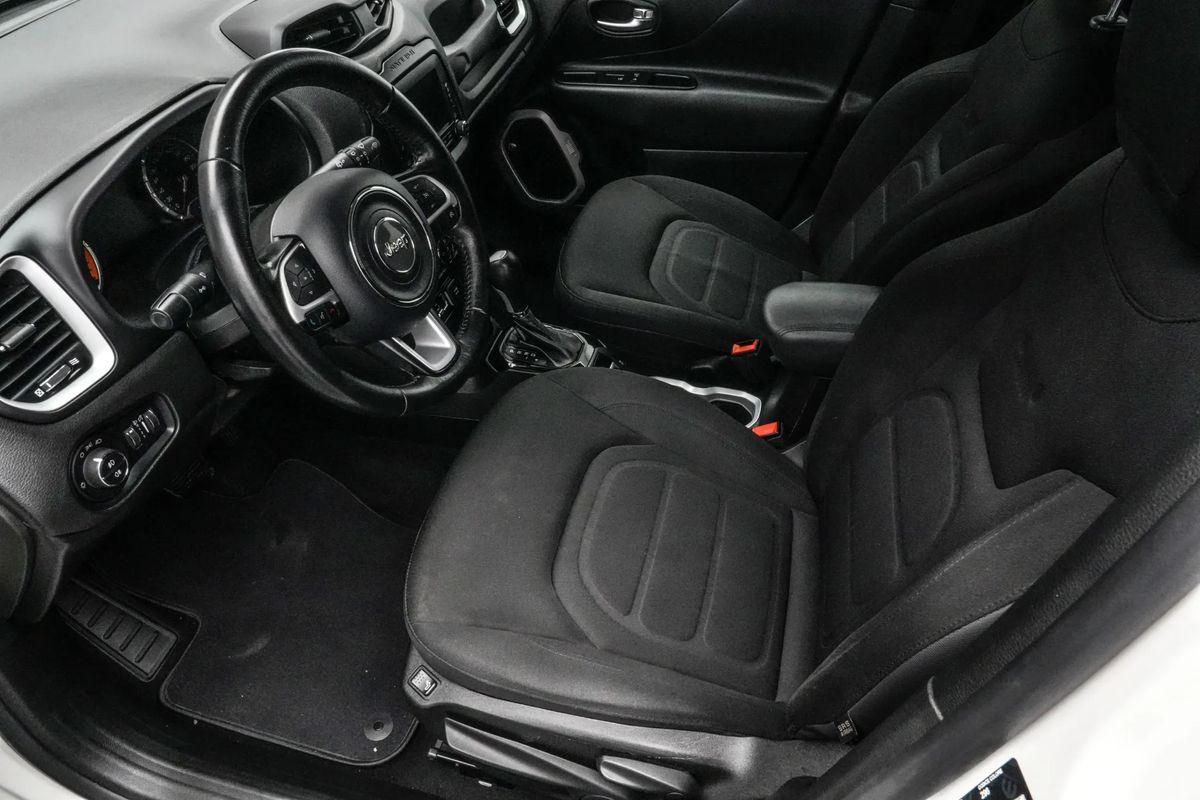 JEEP Renegade 2018 — imagine 11