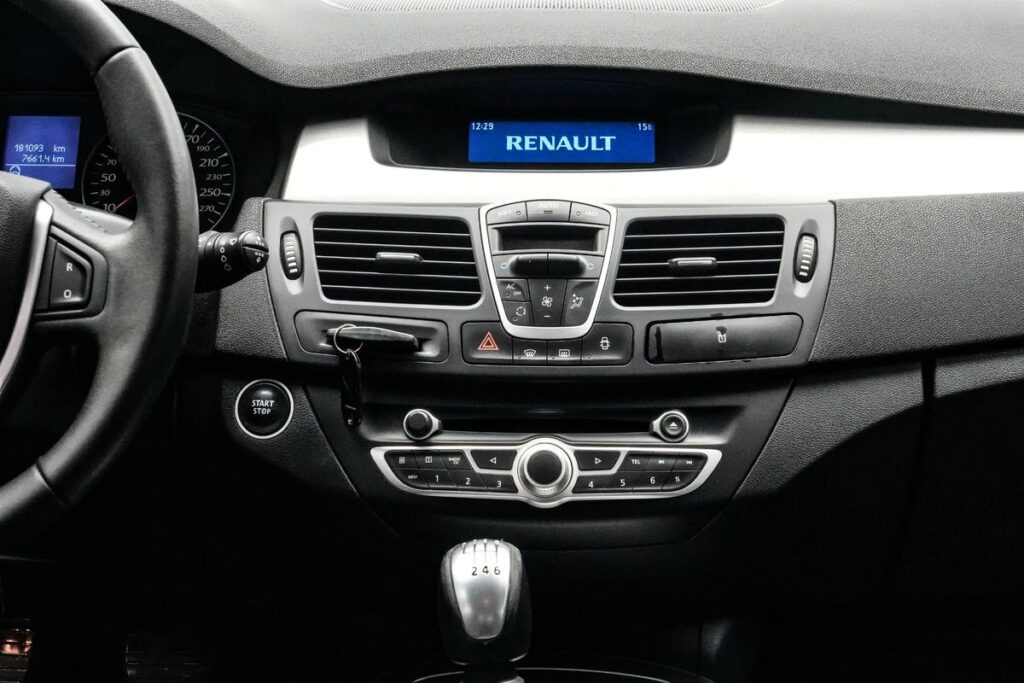 Renault Laguna