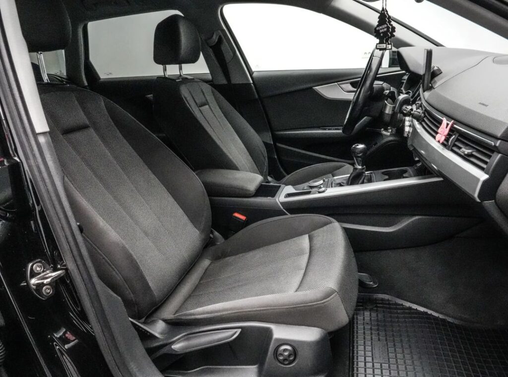 Audi A4-avant