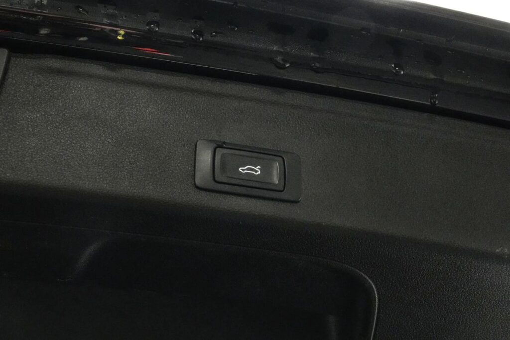 Audi A4-avant