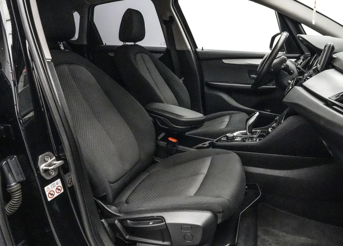 BMW 2 Series 2022 — imagine 14